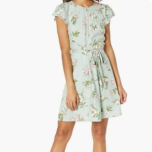 NEW Rebecca Taylor Short Sleeve Pastel Floral-Print Dress Sz 6